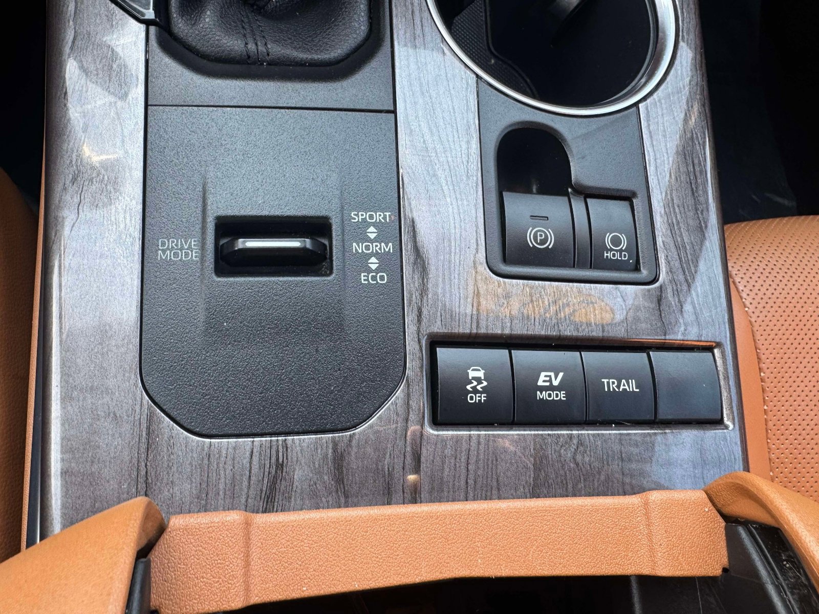 Used 2021 Toyota Highlander Platinum image 32