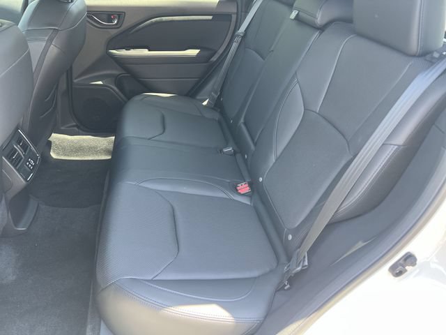 New 2026 Subaru Forester Limited AWD/4WD image 34