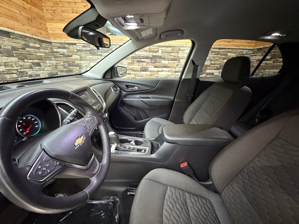 Used 2021 Chevrolet Equinox LT image 11