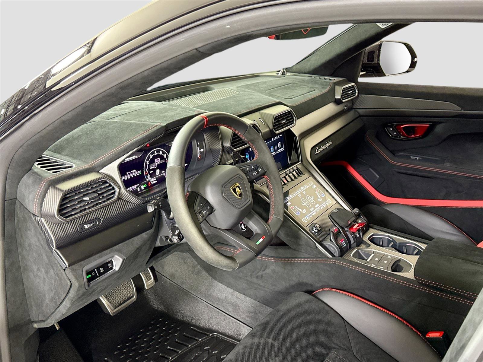 Used 2023 Lamborghini Urus Performante image 15