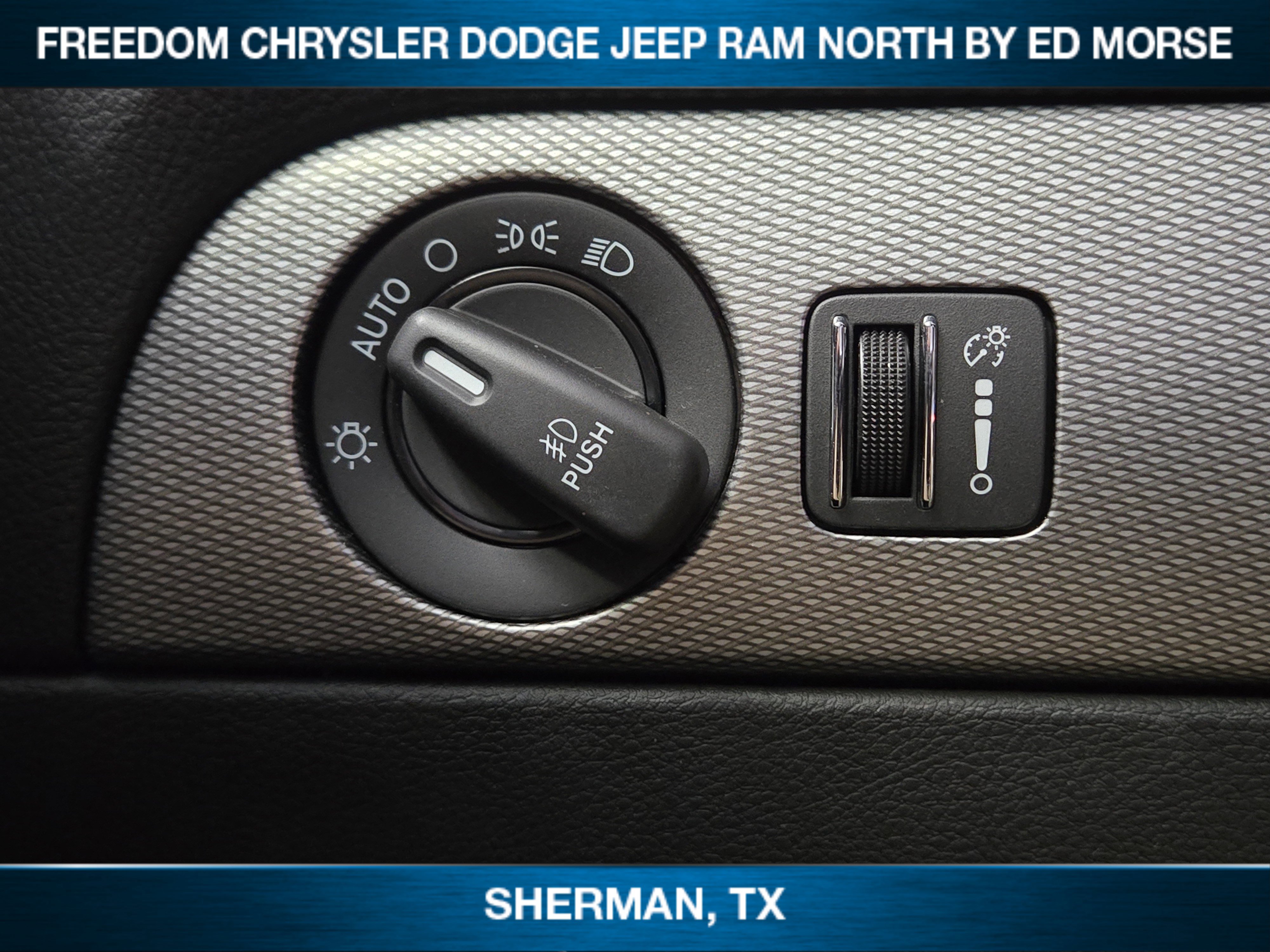 Used 2018 Dodge Durango GT w/ Premium Group RWD image 16