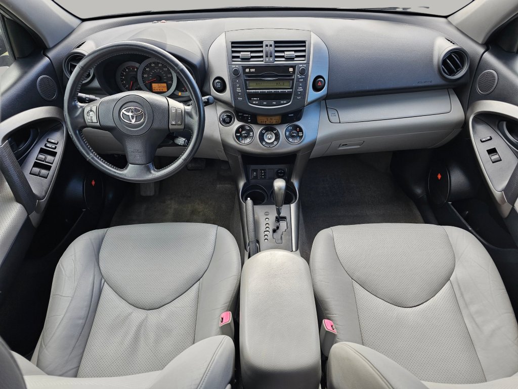 Used 2010 Toyota RAV4 Limited image 2