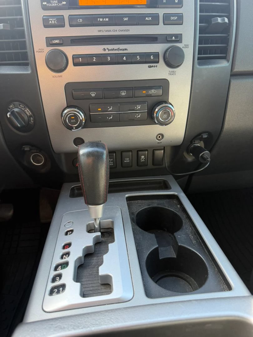 Used 2012 Nissan Titan SV AWD/4WD image 26