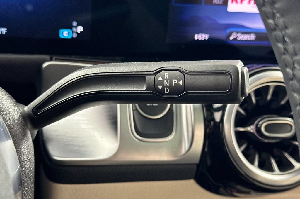 Certified 2025 Mercedes-Benz EQB 250+ image 26