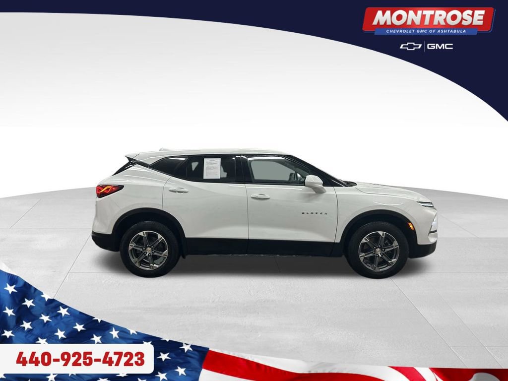 Used 2023 Chevrolet Blazer LT w/ Driver Confidence Package image 6