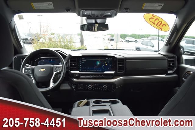 Certified 2025 Chevrolet Silverado 2500 LT w/ Convenience Package AWD/4WD image 3