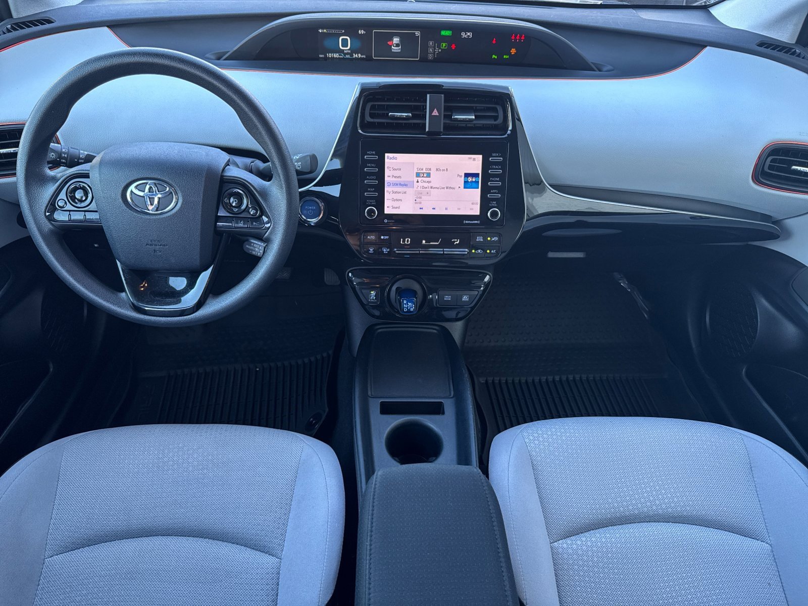 Used 2022 Toyota Prius LE image 13