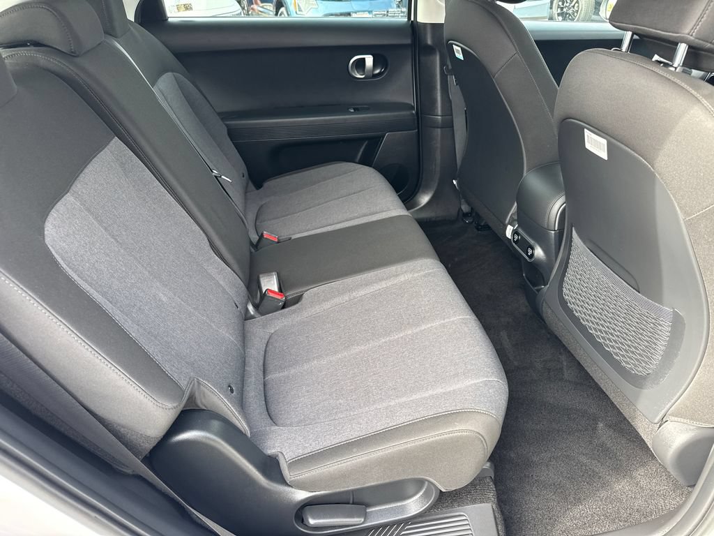 Used 2024 Hyundai Ioniq 5 SE RWD image 17