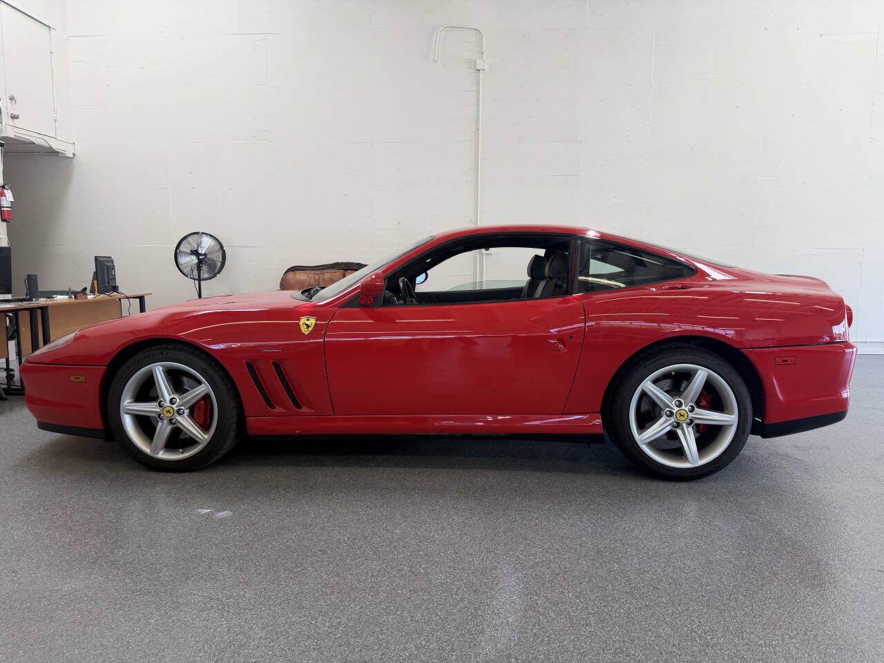 Used 2002 Ferrari 575M Maranello RWD image 9
