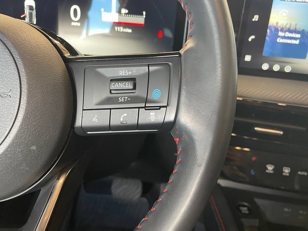 Certified 2026 Nissan Kicks SR FWD image 14