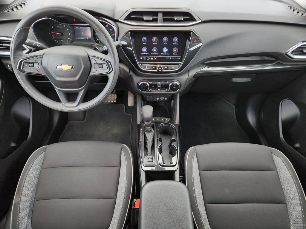 Used 2022 Chevrolet TrailBlazer LT w/ Convenience Package FWD image 32