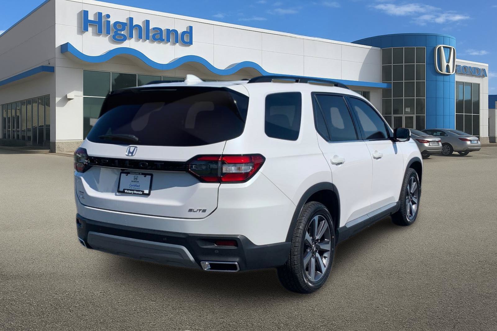 Certified 2023 Honda Pilot Elite image 5