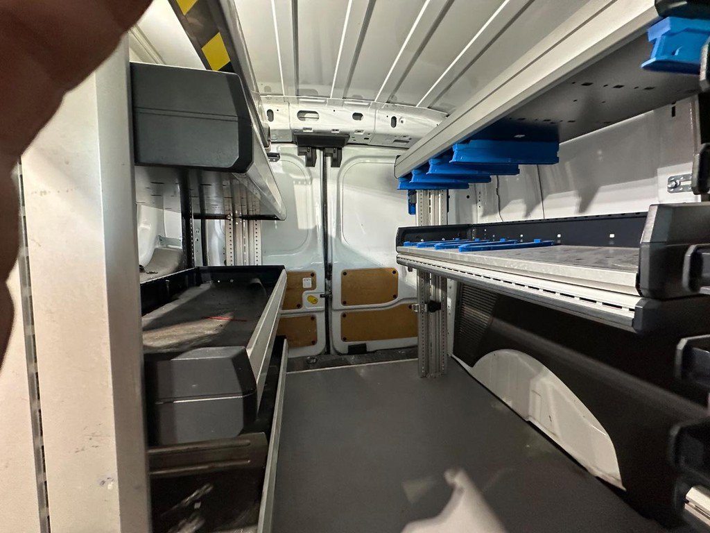 Used 2022 Ford Transit Connect XL image 19