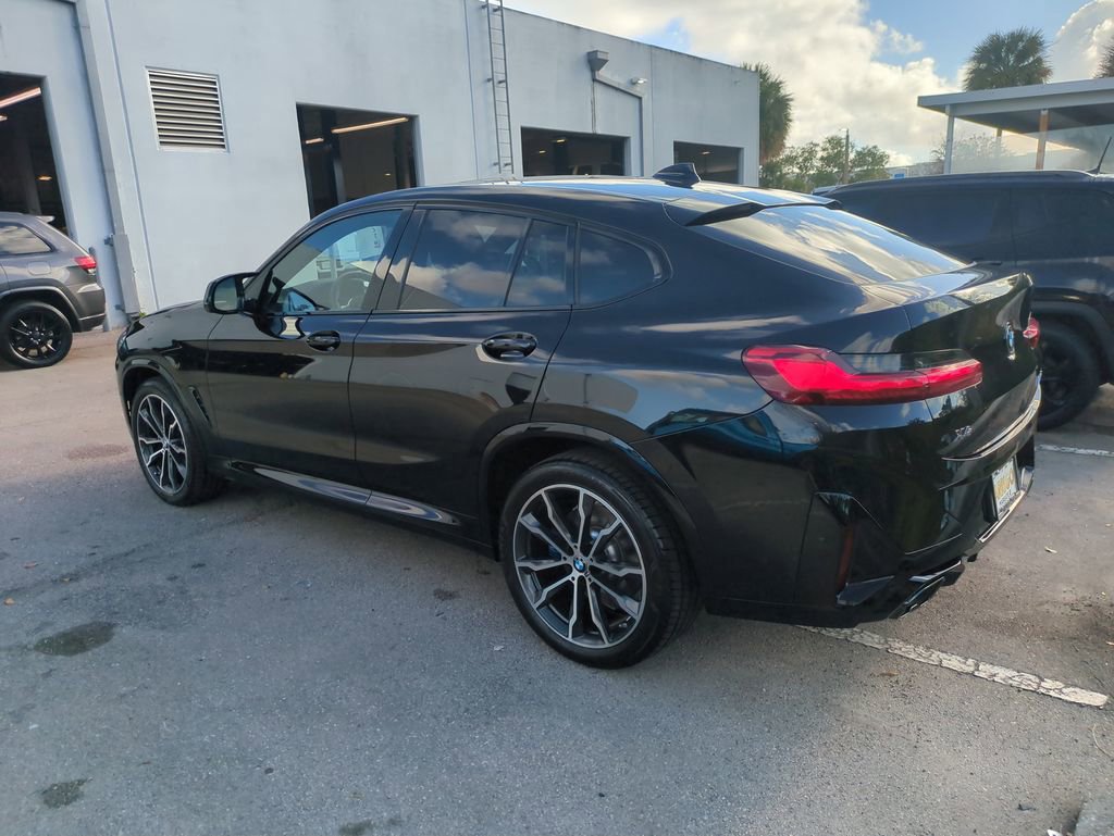 Used 2025 BMW X4 M40i image 8
