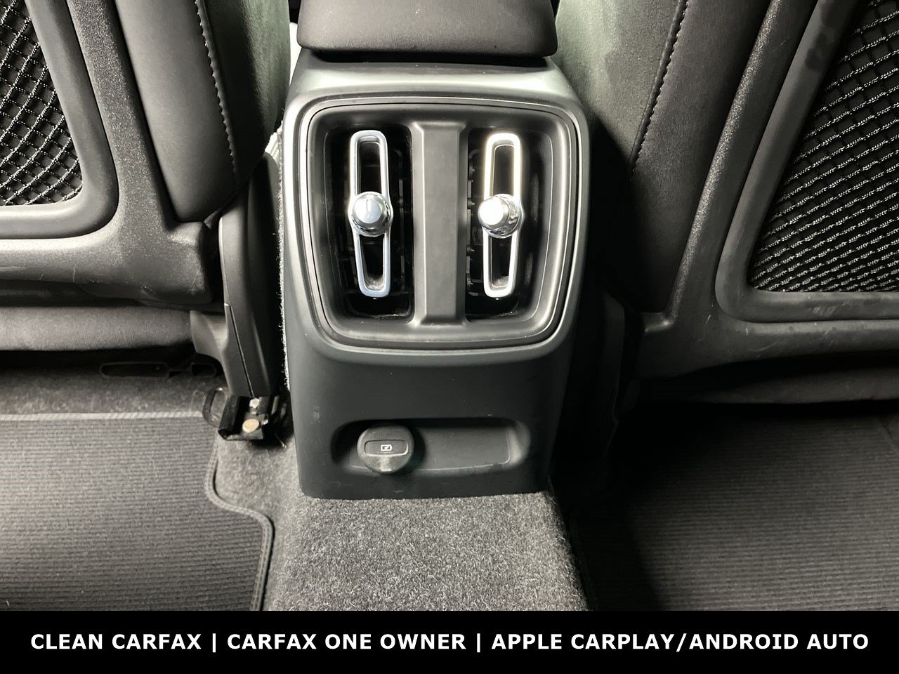 Used 2023 Volvo XC40 Recharge Plus AWD/4WD image 13