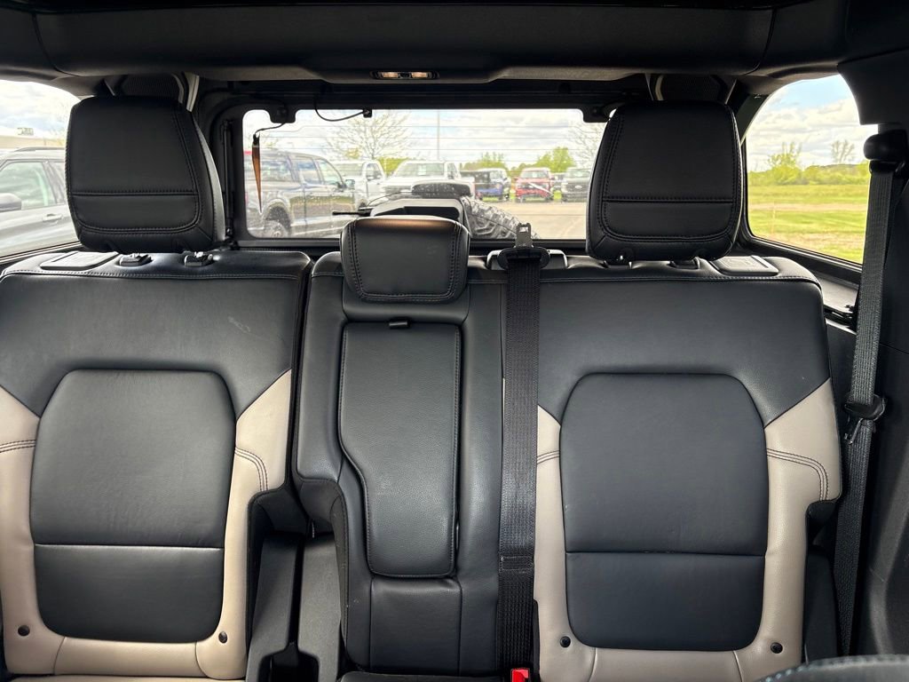 Used 2023 Ford Bronco Wildtrak AWD/4WD image 15
