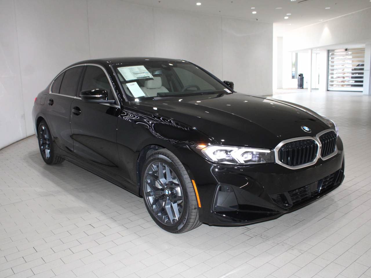 Used 2026 BMW 330i Sedan w/ Convenience Package RWD image 8