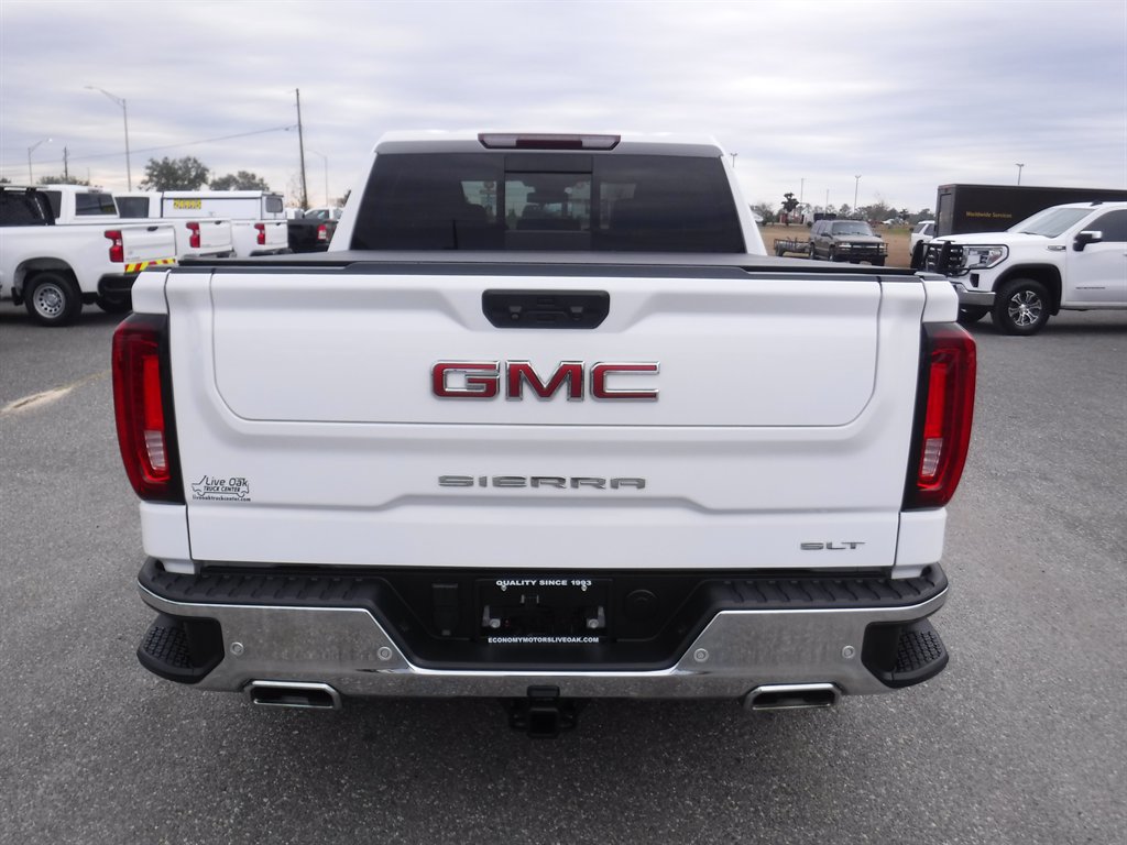 Used 2023 GMC Sierra 1500 SLT image 8