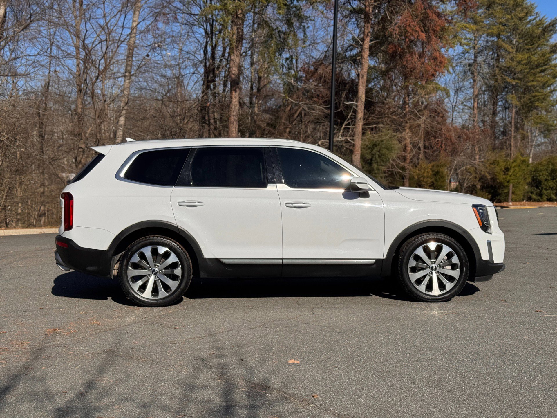 Used 2021 Kia Telluride S image 14