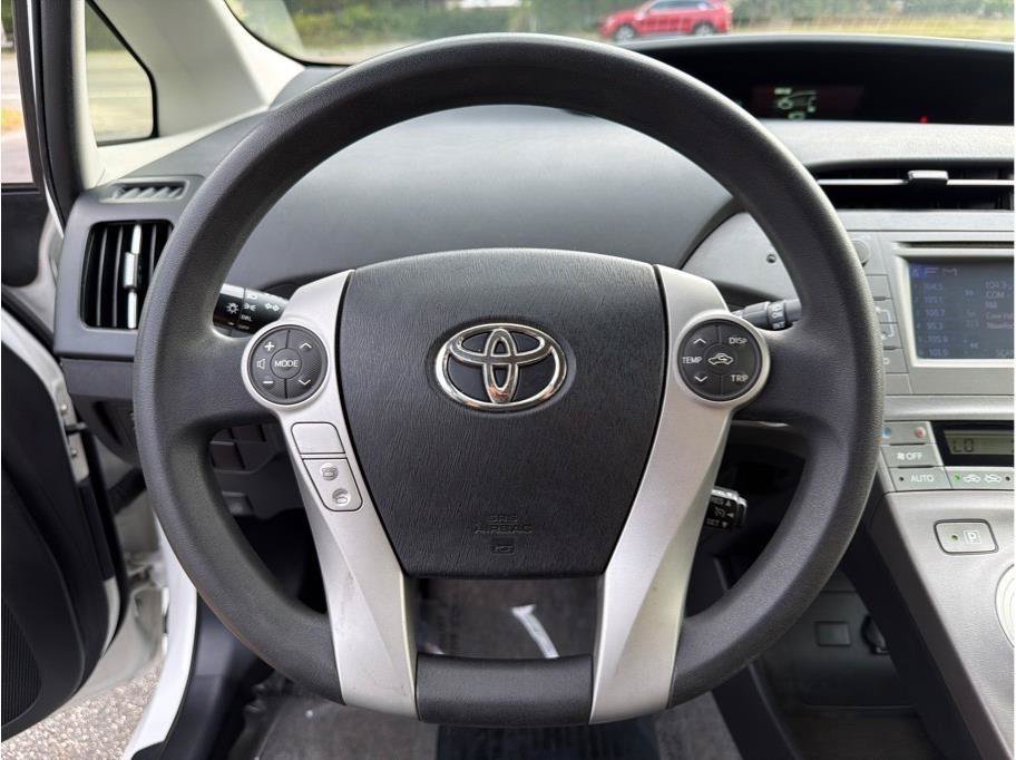 Used 2015 Toyota Prius Two FWD image 14