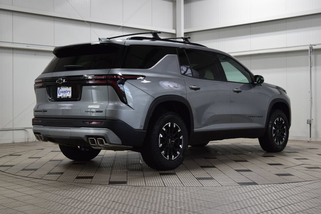 New 2026 Chevrolet Traverse Z71 w/ Enhanced Driving Package AWD/4WD image 8