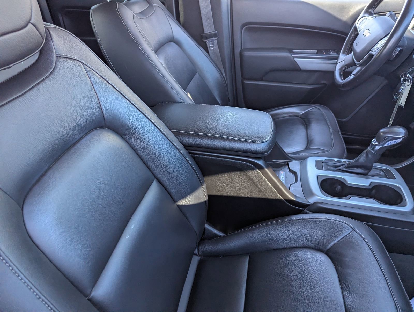 Used 2022 Chevrolet Colorado ZR2 image 11