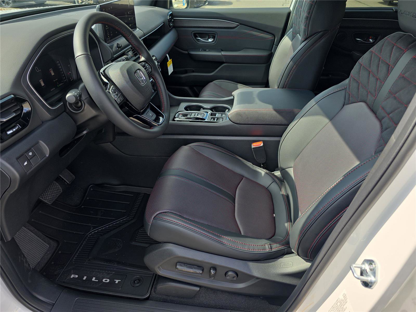 New 2026 Honda Pilot Black Edition image 11