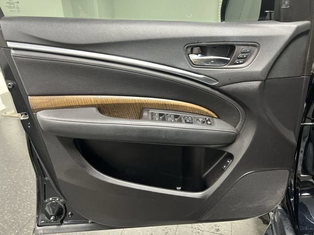 Used 2019 Acura MDX w/ Technology Package AWD/4WD image 23