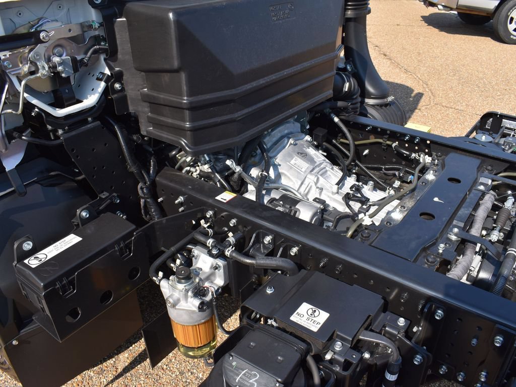 New 2025 Chevrolet Low Cab Forward 5500 XD RWD image 9