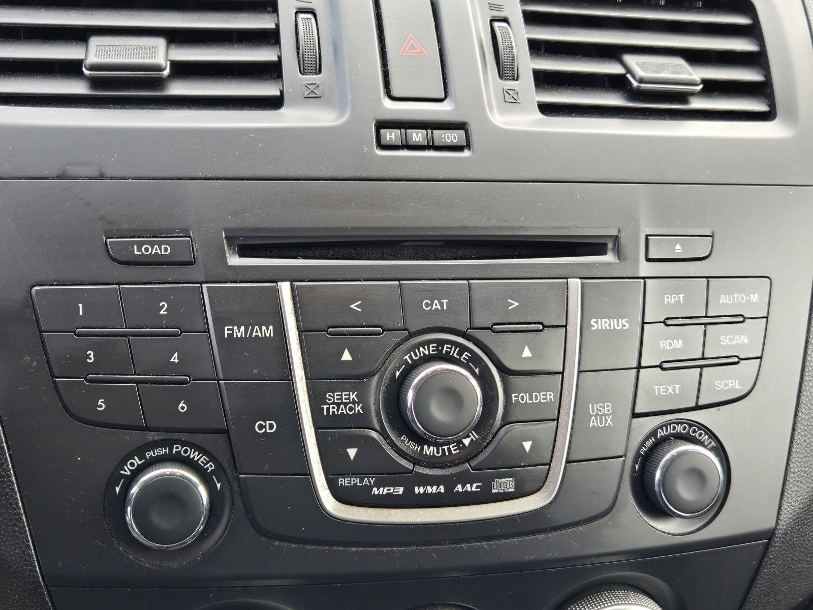 Used 2015 MAZDA MAZDA5 Grand Touring image 18