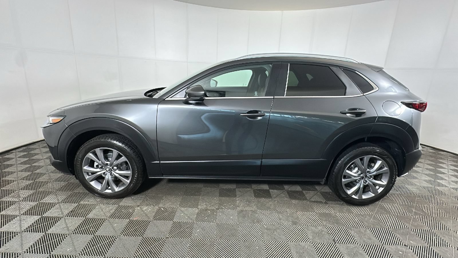 Used 2023 MAZDA CX-30 AWD 2.5 S w/ Preferred Package image 5