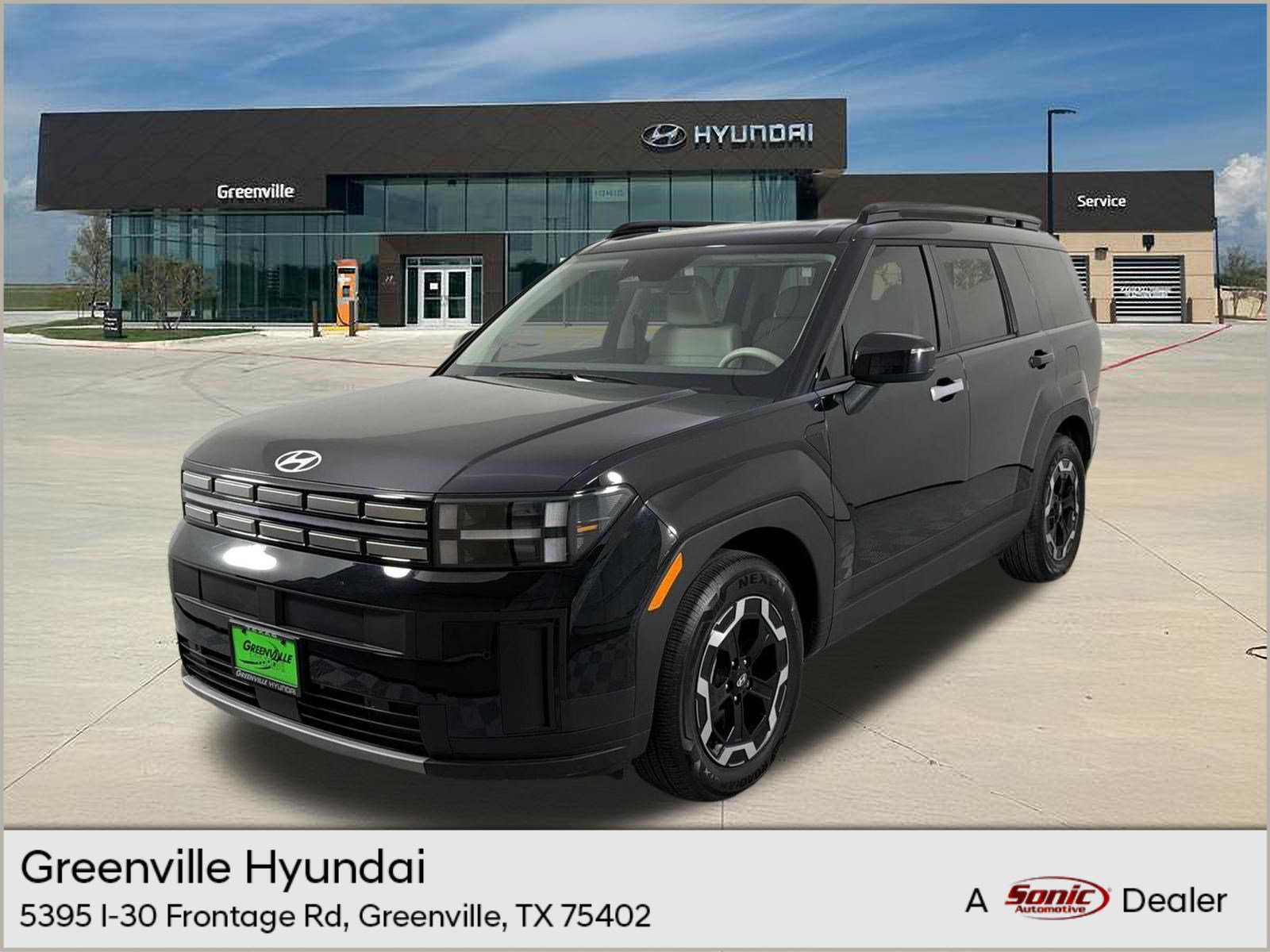 Used 2025 Hyundai Santa Fe SEL FWD image 1