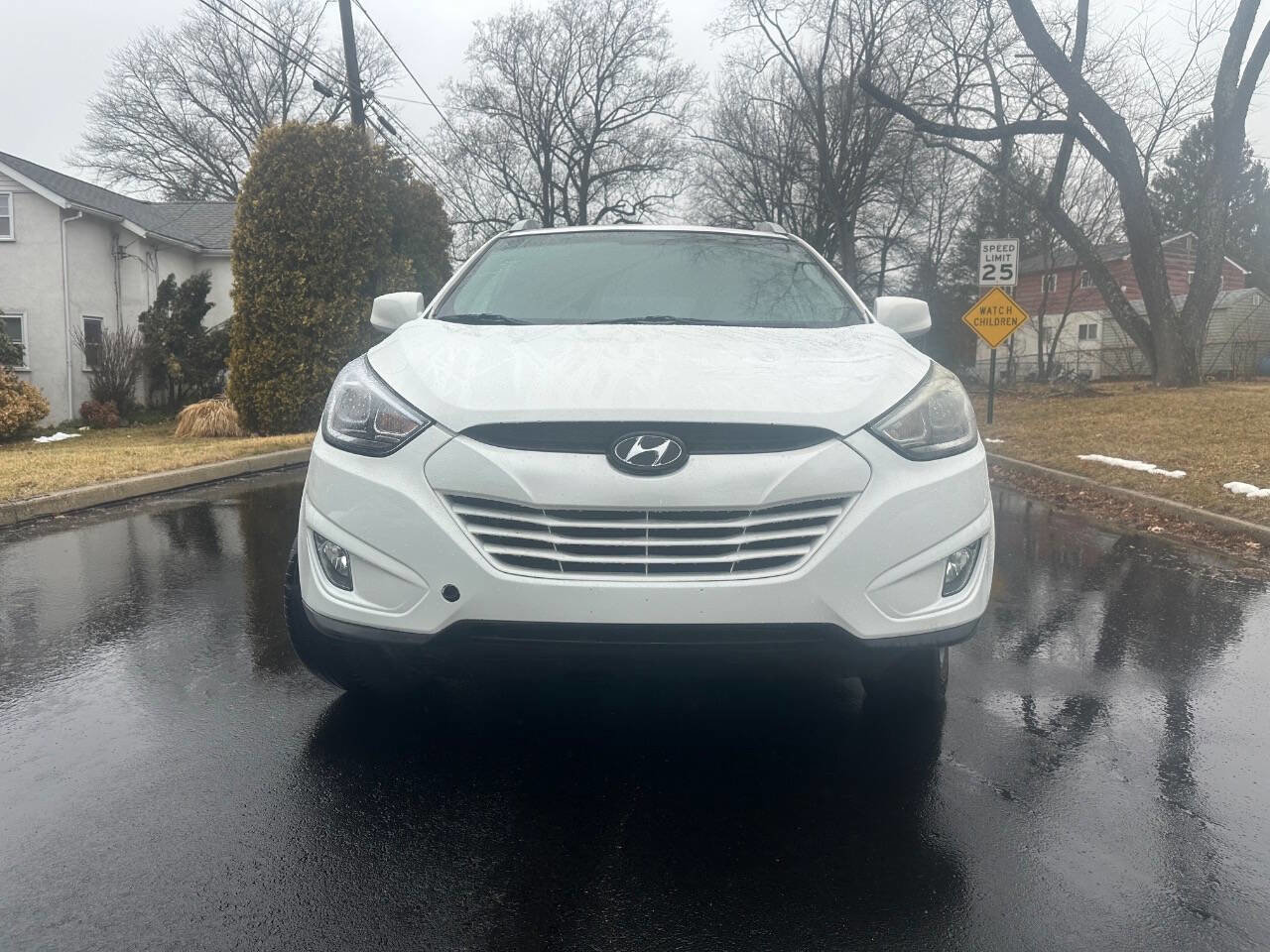 Used 2014 Hyundai Tucson SE image 3