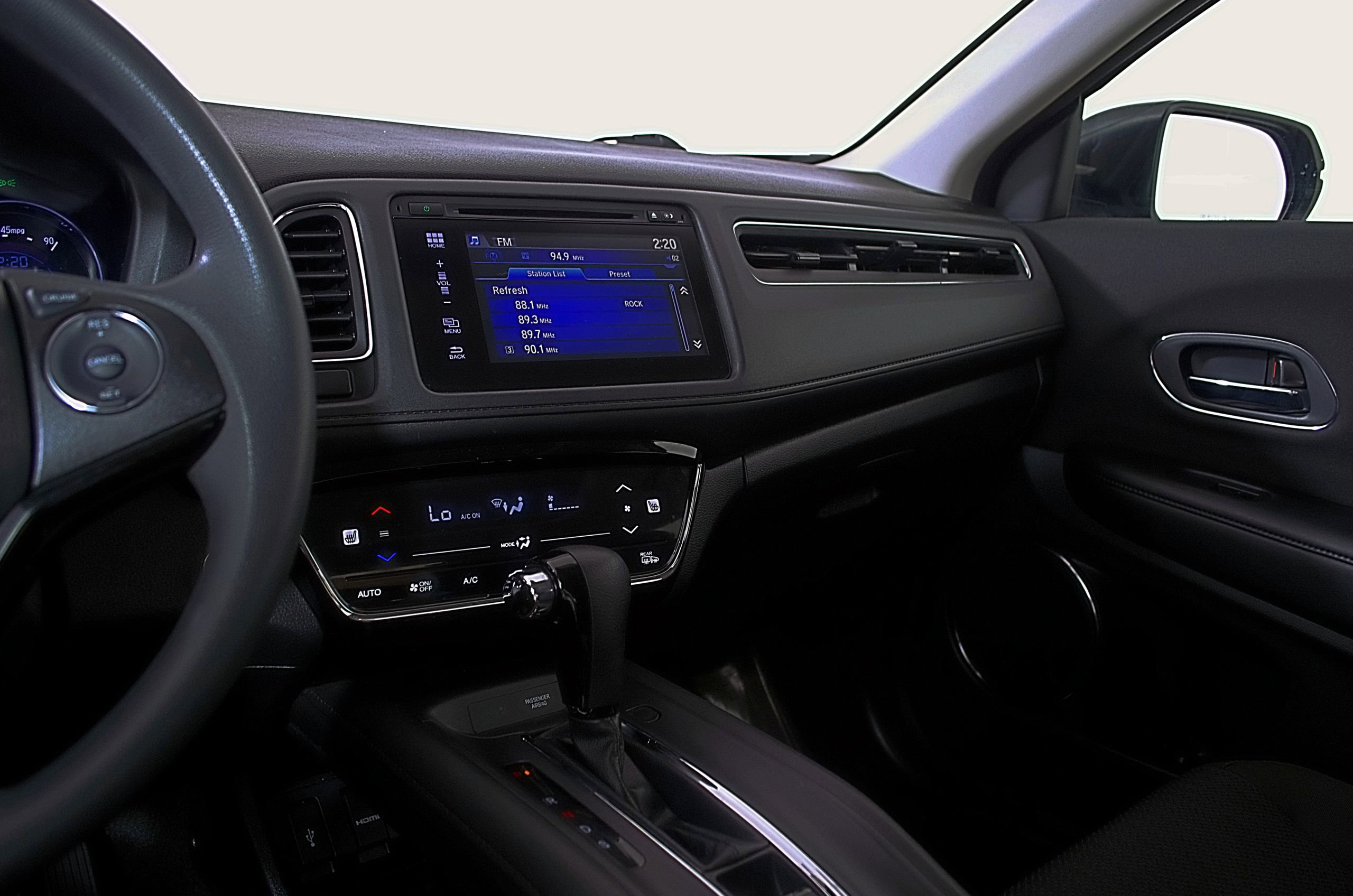 Used 2018 Honda HR-V EX image 26