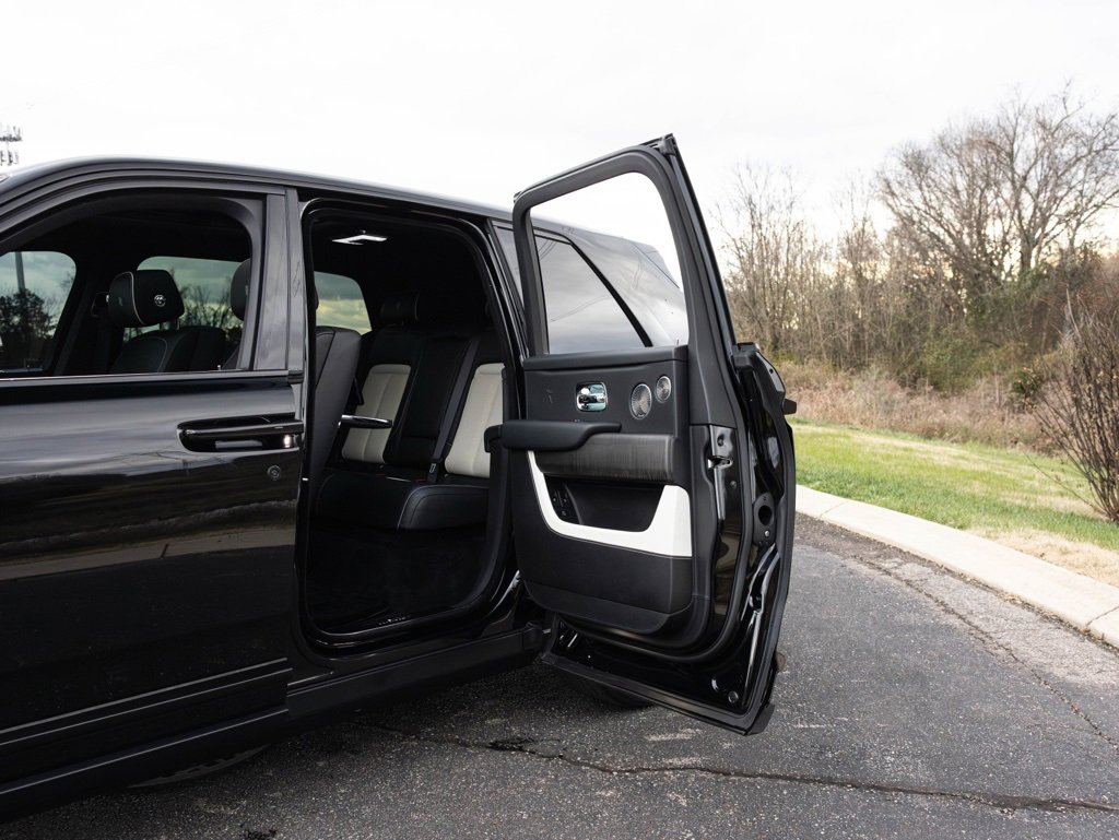 Used 2019 Rolls-Royce Cullinan image 53
