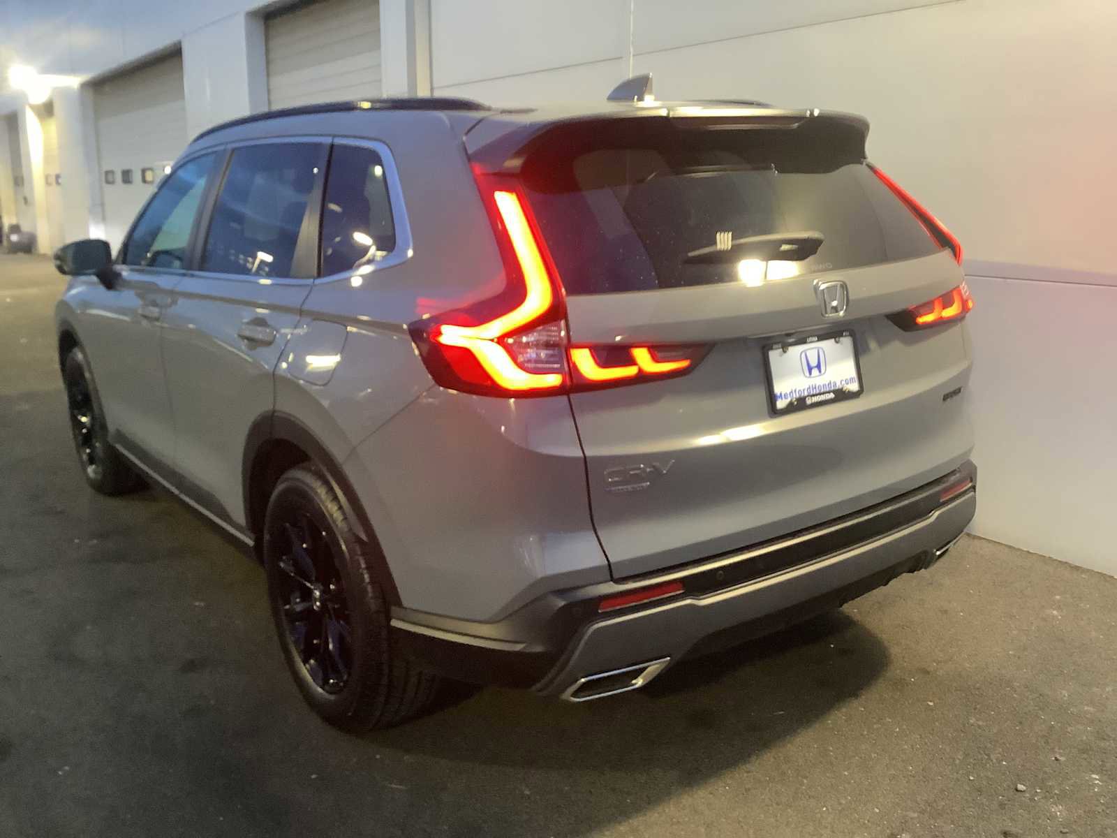 Certified 2024 Honda CR-V Sport-L image 4
