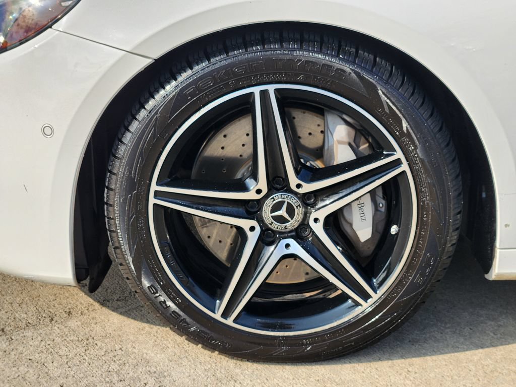 Used 2018 Mercedes-Benz E 300 image 10