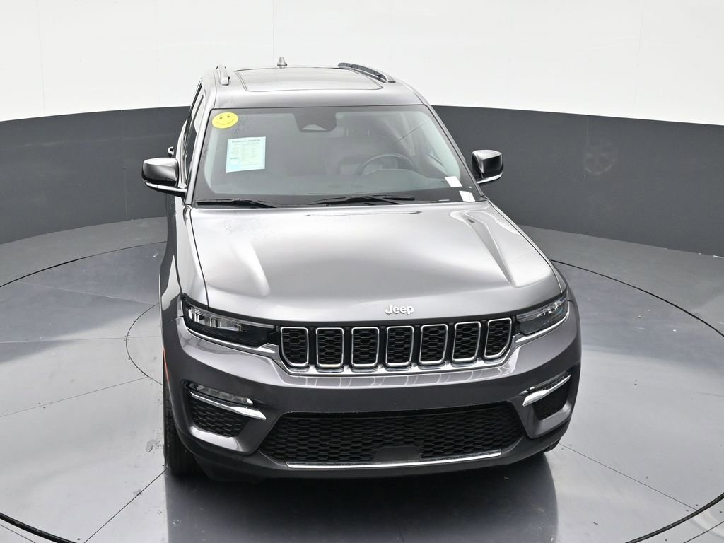 Used 2022 Jeep Grand Cherokee Limited AWD/4WD image 20