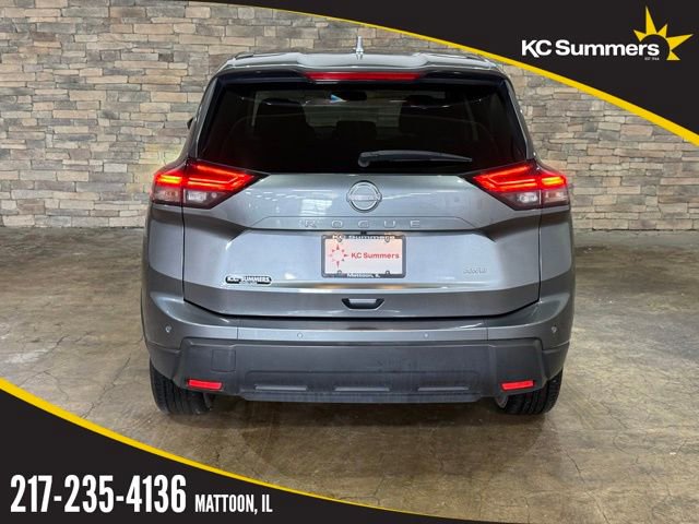 Certified 2025 Nissan Rogue SV image 6