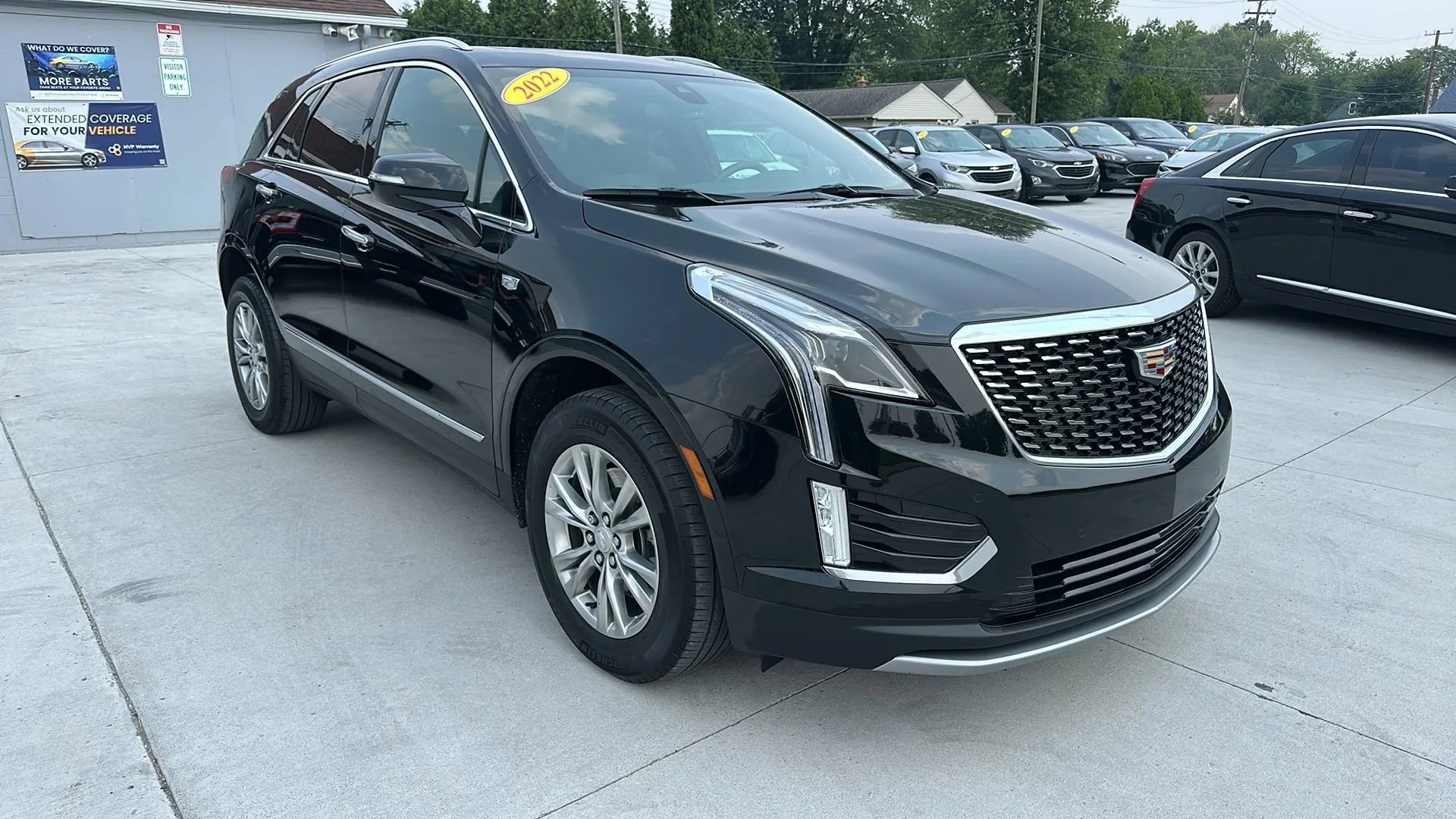 Used 2022 Cadillac XT5 Premium Luxury image 3