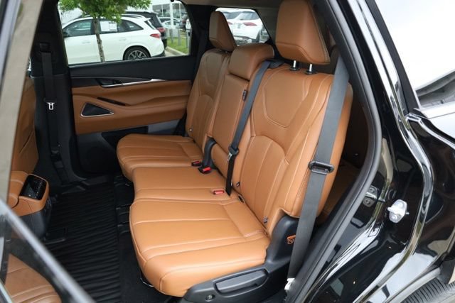 Used 2025 INFINITI QX60 Sensory w/ Vision Package AWD/4WD image 23