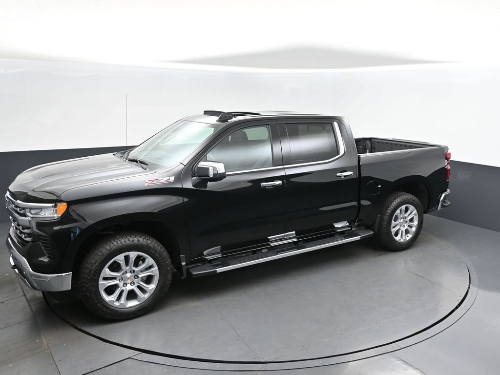 Used 2026 Chevrolet Silverado 1500 LTZ w/ LTZ Premium Package AWD/4WD image 36