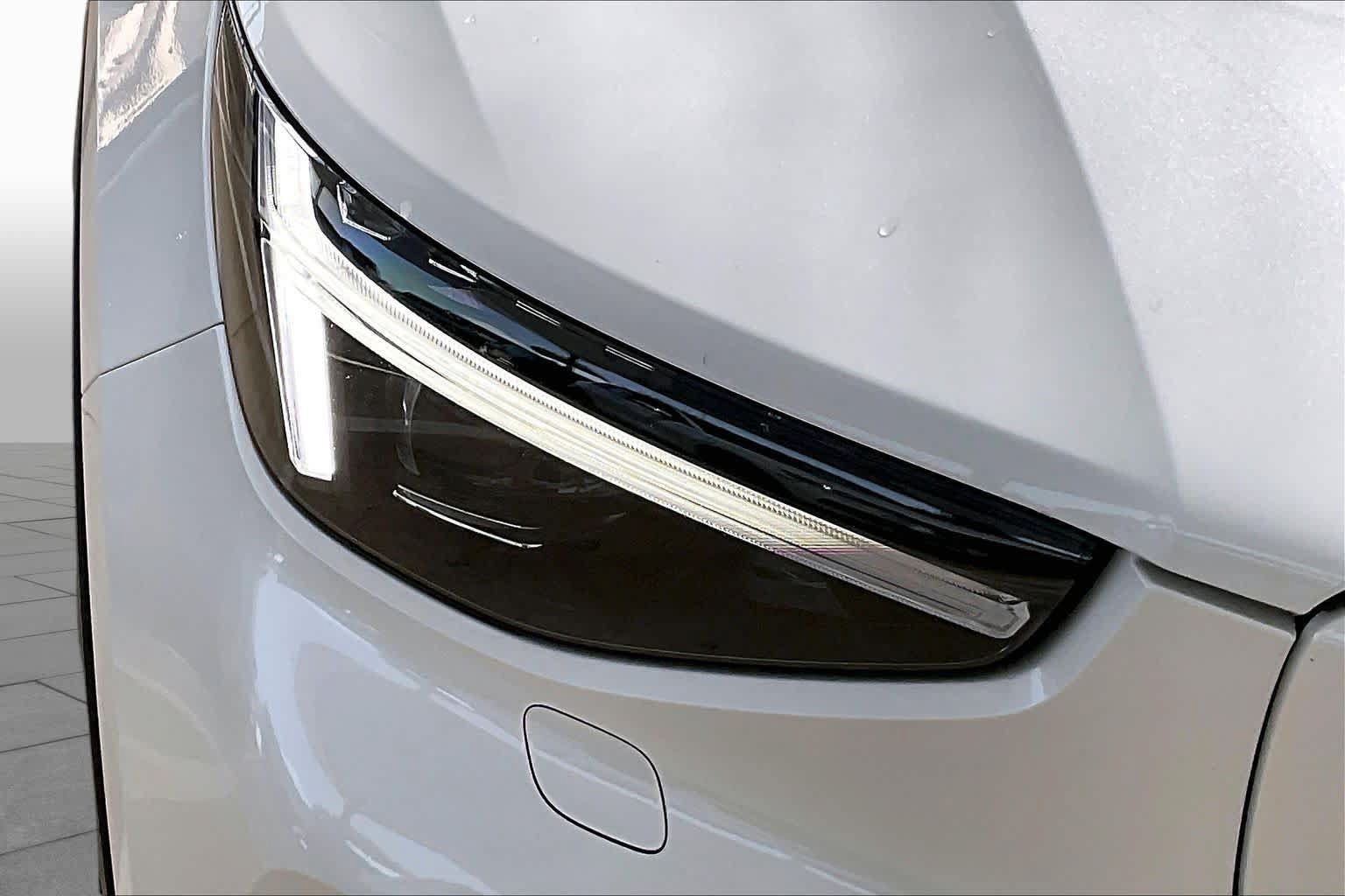 Used 2023 Volvo XC40 Recharge Ultimate AWD/4WD image 26