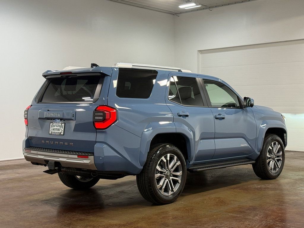 Used 2025 Toyota 4Runner Limited w/ Tow Technology Package image 24