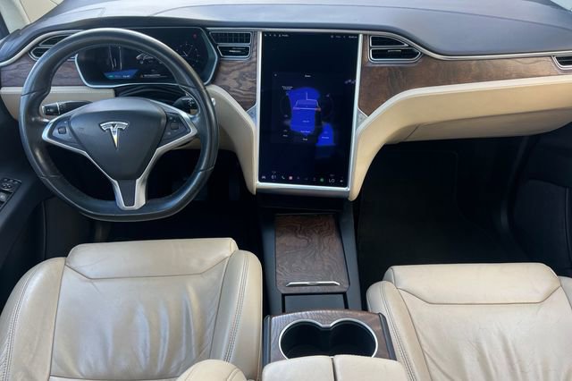 Used 2017 Tesla Model X 75D AWD/4WD image 15