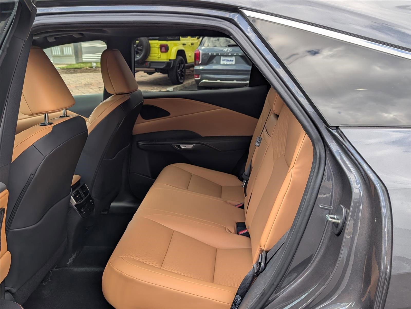 Certified 2024 Lexus RX 350 Premium w/ Convenience Package image 15