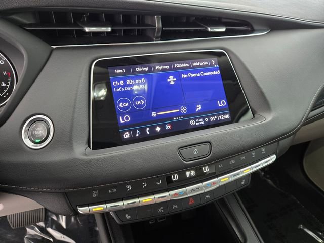 Used 2022 Cadillac XT4 Premium Luxury w/ Enhanced Visibility Package image 22