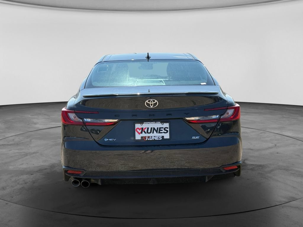Used 2026 Toyota Camry SE FWD image 8