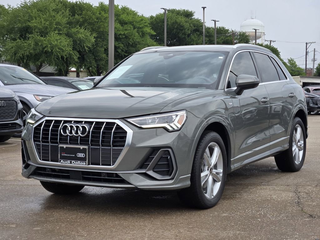 Certified 2024 Audi Q3 2.0T Premium Plus AWD/4WD image 6
