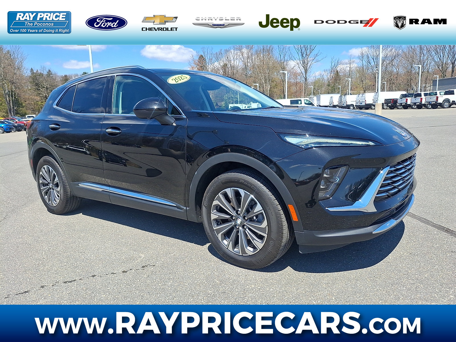 Used 2025 Buick Envision Preferred AWD/4WD image 1